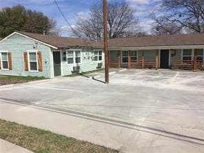 Building Photo - 509 S Fannin St Rental