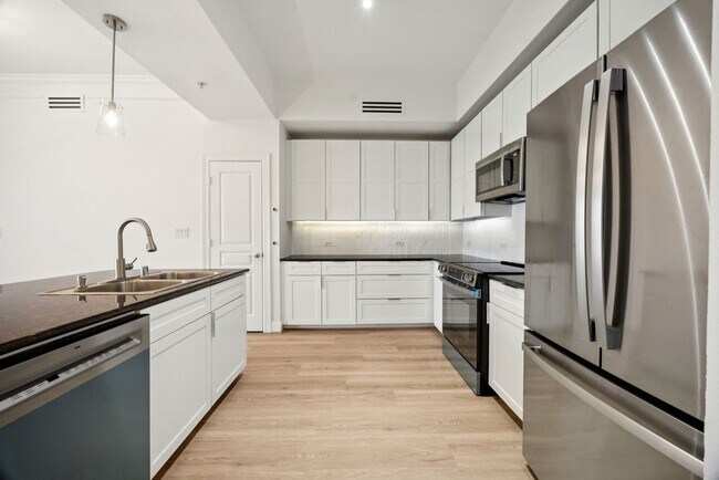 Photo - 3333 Allen Pkwy Unit 1907