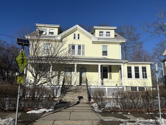 Building Photo - 71 W Wyoming Ave Unit 1 Rental