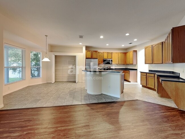 Photo - 1749 Oak Grove Chase Dr