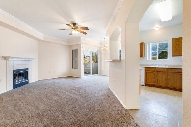 Photo - 3625 Strawberry Field Grove Unit D