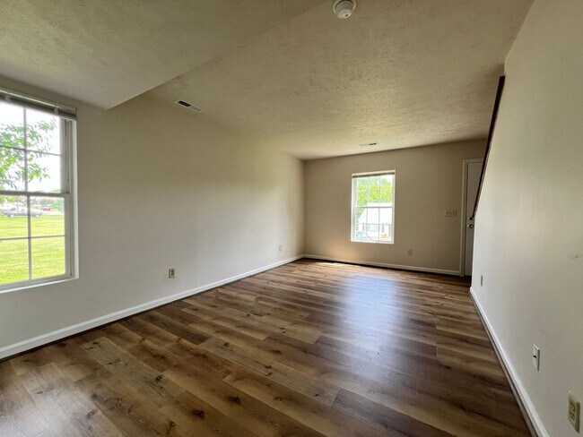 Photo - Edison Street 2716/2718 Unit 2718