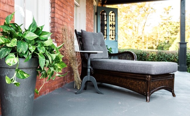 Photo - 119-119 Strachan St Unit 1  LOFT