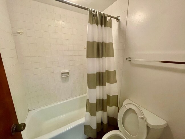 6750 Hawaii Kai Dr