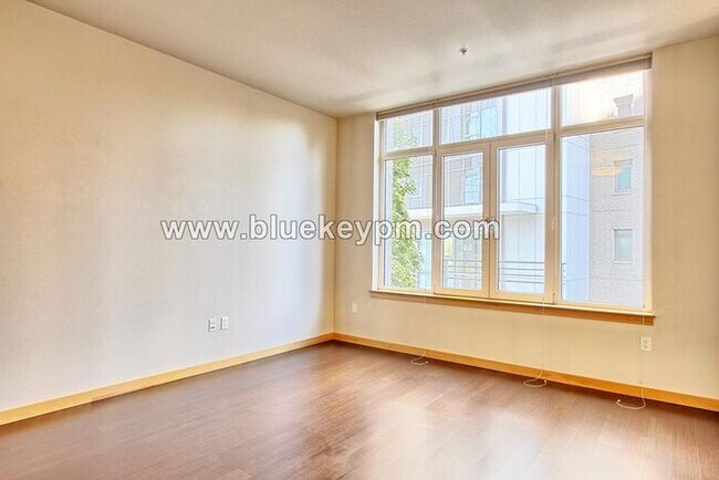 Photo - REDUCED RENT... #207- 1 Bed 1 Bath Condo in the Pearl District