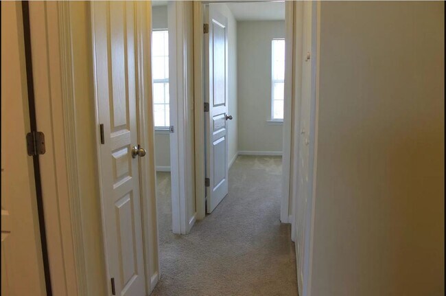 Photo - 141 Leyton Loop