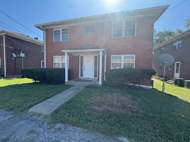 Building Photo - 3512 Brockton Ln Unit 3512 Brockton Ln  2