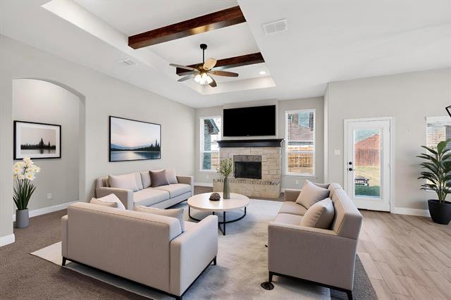 Photo - 204 Nolan Riv Run House