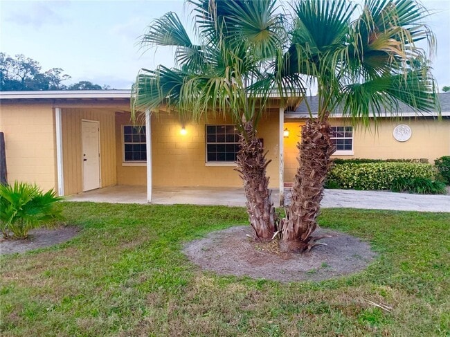 3176 S Bumby Ave Unit Adorable condo/duplex