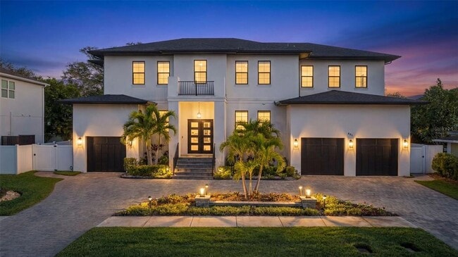 Building Photo - 481 W Davis Blvd