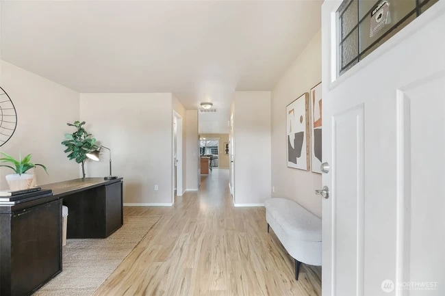 Photo - 9323 4th Ave W