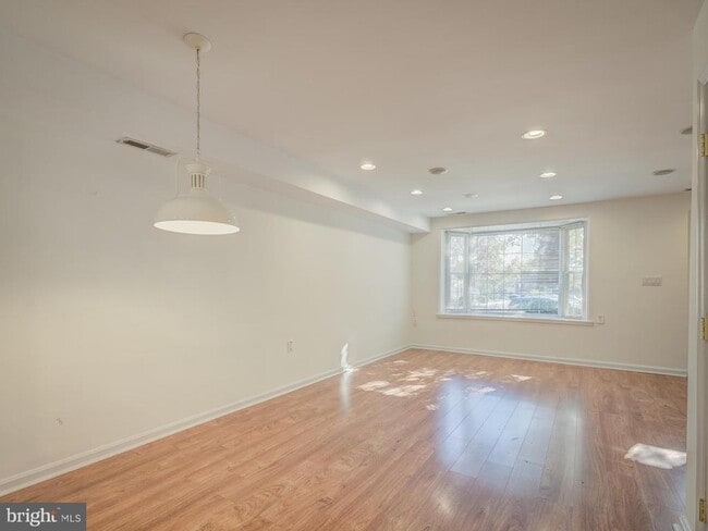 Photo - 3838 Jay Ave