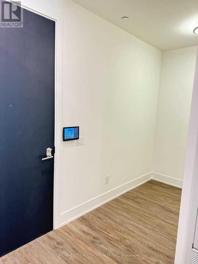 Photo - 259 The Kingsway Unit 111