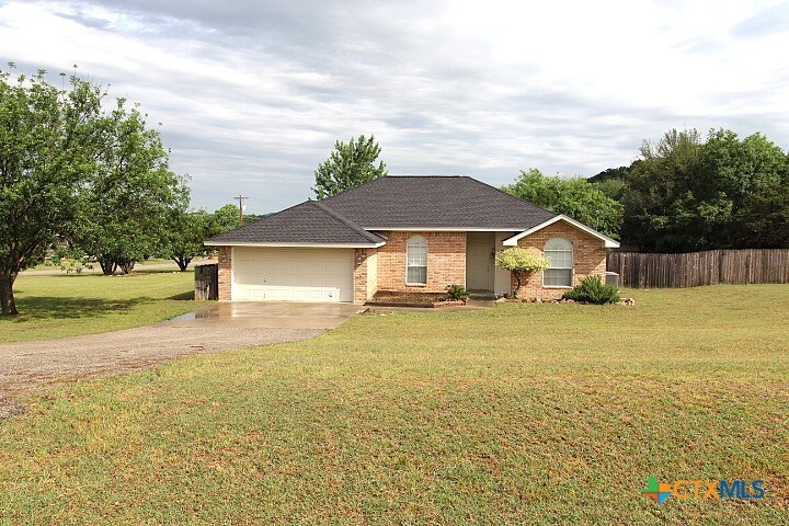 Photo - 725 Ridgeline Rd House