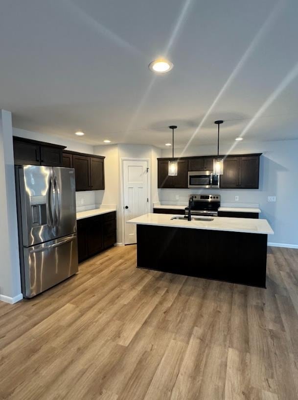 Photo - 2191 Waterfall Way