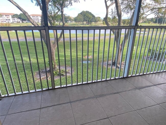 Photo - 301 SW 135th Ave Unidad 209C