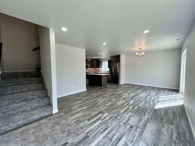 Photo - 4 Bed | 2 Bath | 2 Stall Garage | Single Family Home
