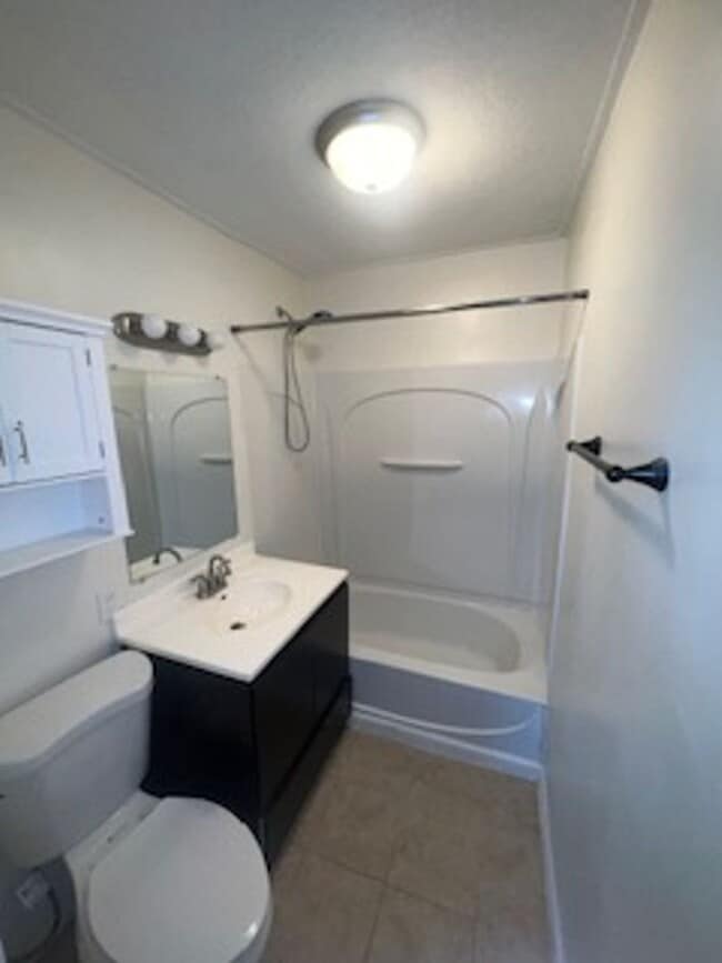 Photo - 2571 N Bedford Ave