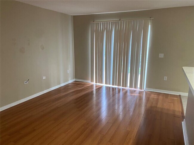 Photo - 118 Philadelphia Way