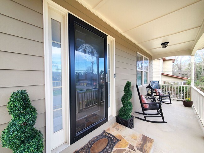 Photo - Prime Marietta Location – 3BR Home with Fenced Yard