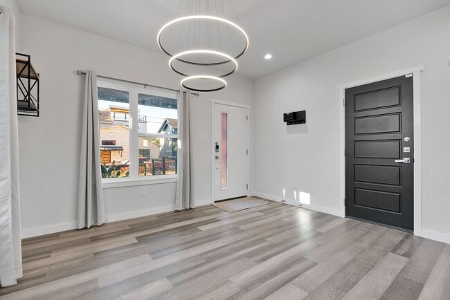 Photo - Modern Comfort Minutes from Downtown