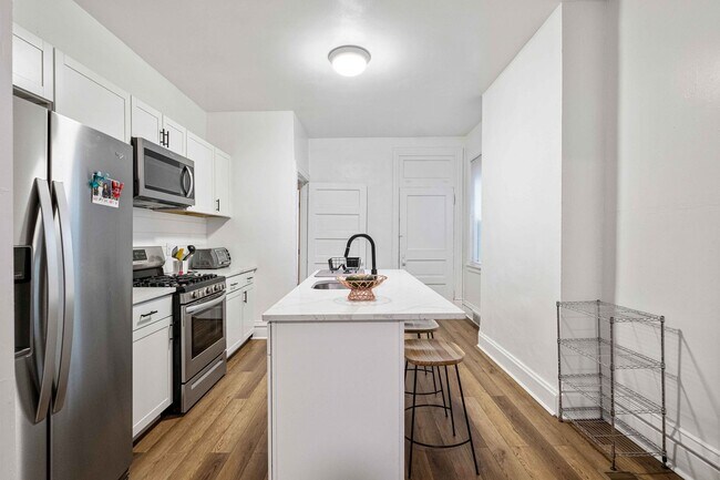 Photo - 2230 Tilbury Ave Unidad Floor 1