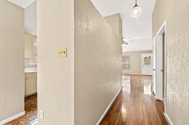 Photo - 16019 Mission Village Dr