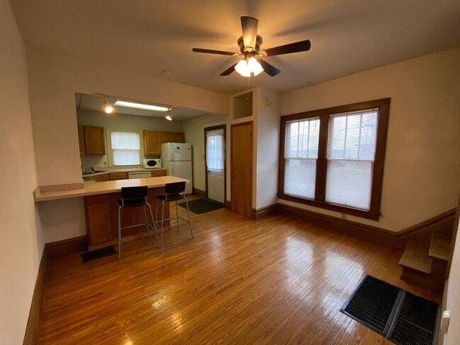 Photo - Indianola Ave 2777-2779 LAMT Unit 2779