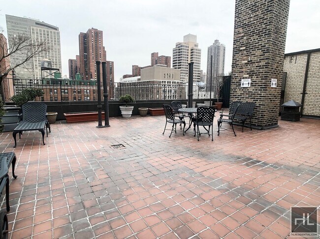 Photo - EAST 92 STREET Unit 2E