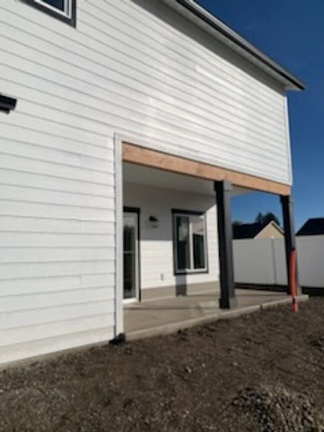 Photo - Brand new construction