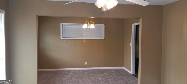 Photo - 1412 Columbia Dr