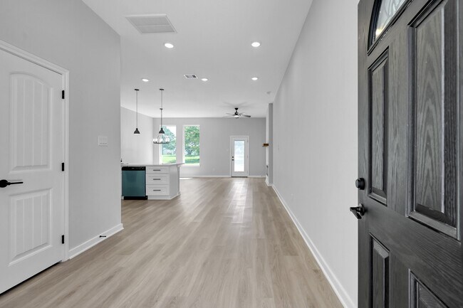 Photo - 14839 Spica Ct
