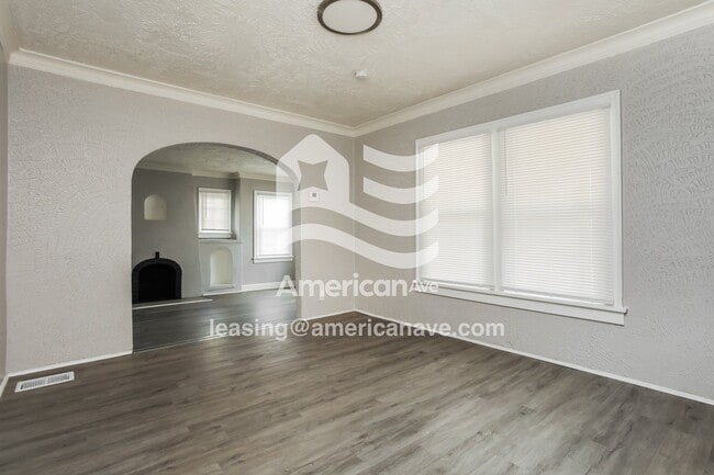 Photo - 3316 E 59th St