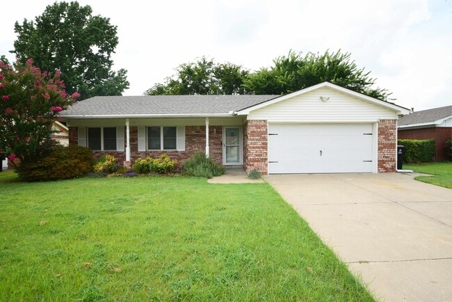 Building Photo - 1608 S 1st Pl Rental
