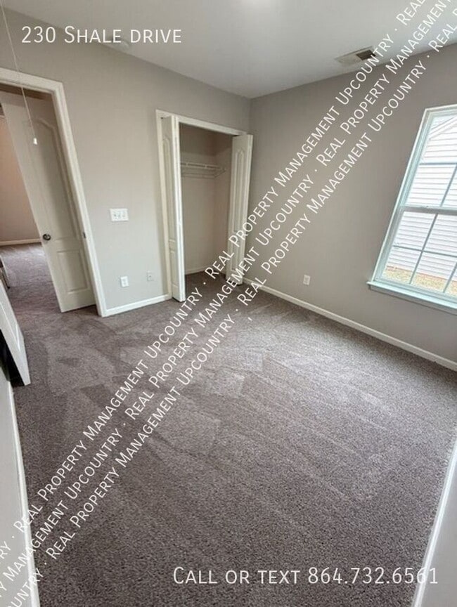 Photo - 230 Shale Dr