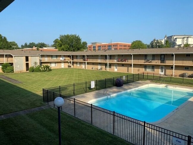 Photo - 3010 Crosby Rd Condo Unit 224