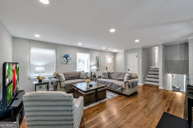 Photo - 444 Smyrna Powder Springs Rd SW