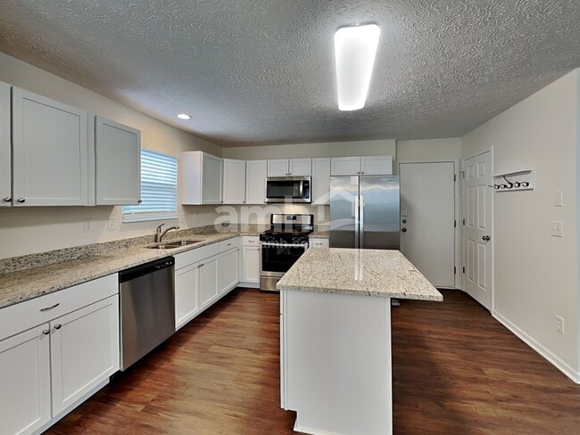 Photo - 2274 Farmland Dr
