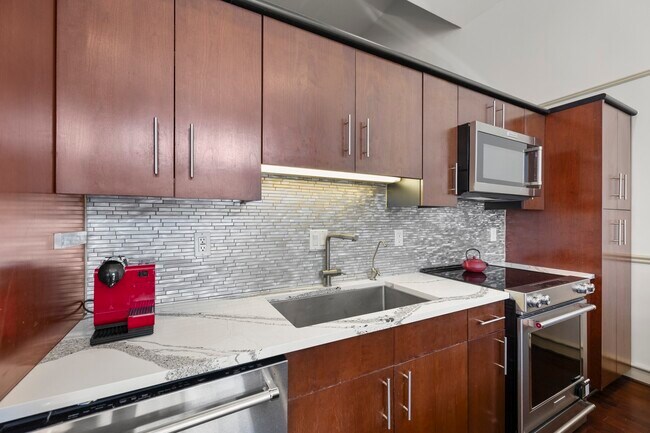 Photo - 3311 Yupon St Unit 317
