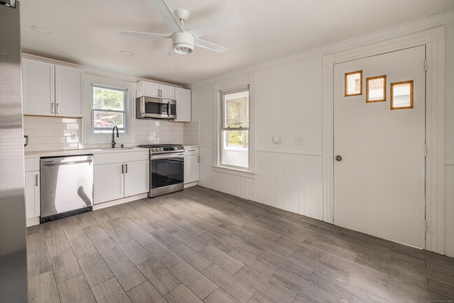 Photo - 106 Wooster St