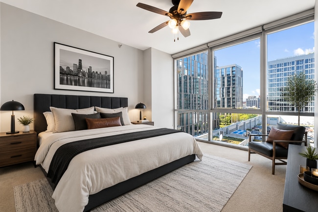 Photo - 123 S Green St Unidad 802B
