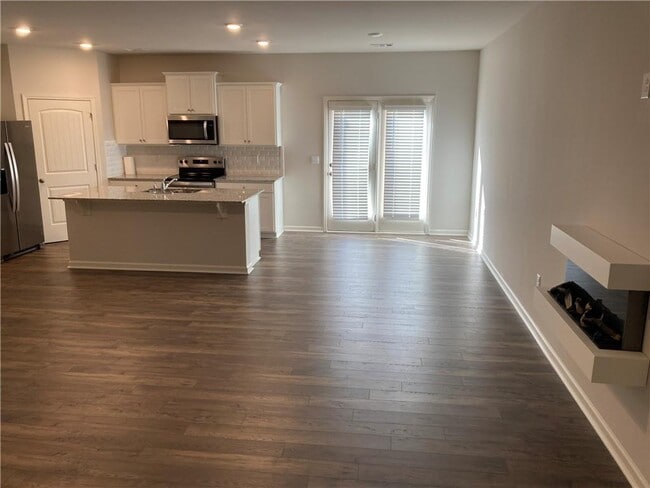 Photo - 28 Rustin Ridge