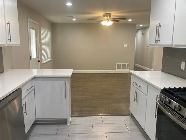 Photo - 518 Burnwood Dr