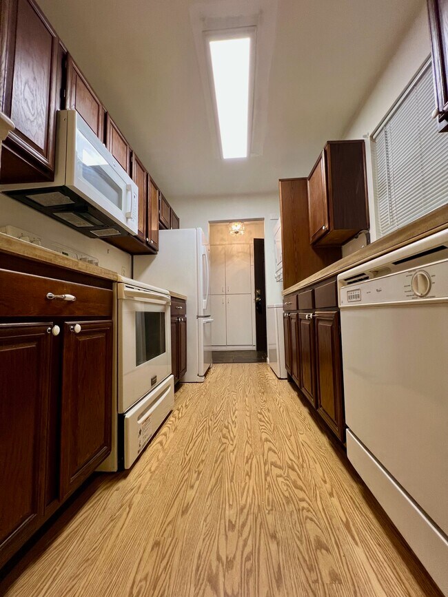 Photo - 6 Loudon Dr Unit 9