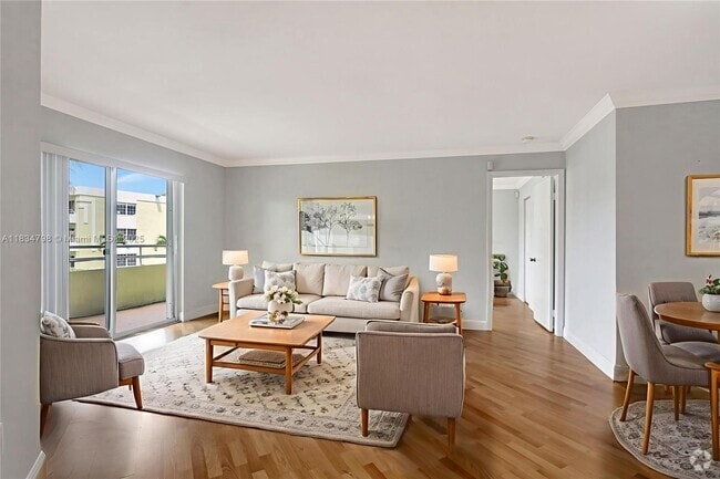 Building Photo - 10755 SW 108th Ave Unit 205 Rental