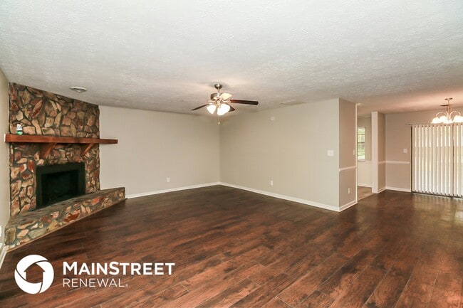 Photo - 155 Hunt Ridge Dr