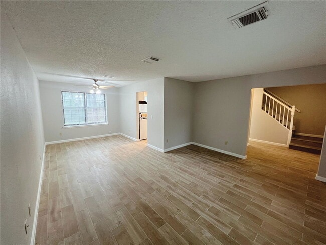 Photo - 15 Sandpebble Dr