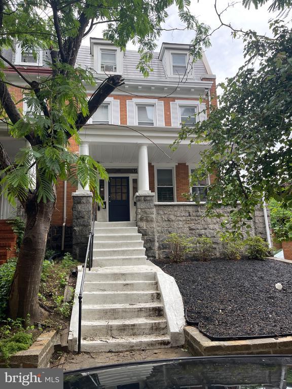 Building Photo - 3301 Guilford Ave