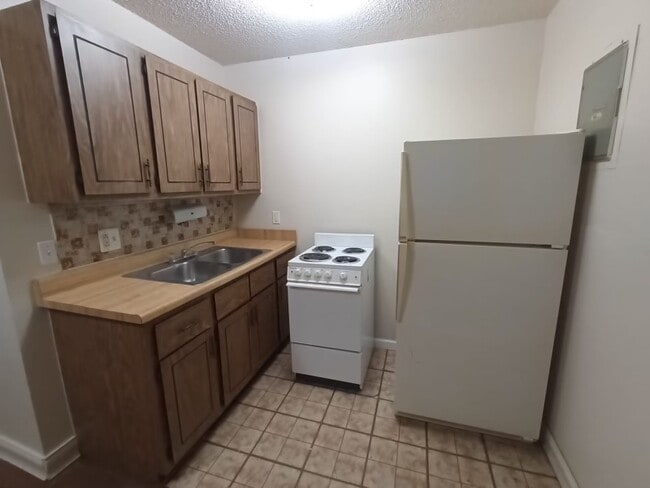 Photo - 5811 Stieren Dr Unit 5811 - 93