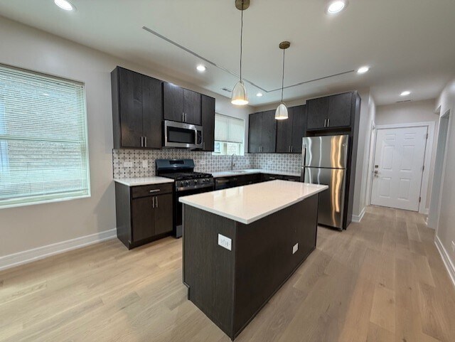 Photo - 5852 N Artesian Ave Unit 1